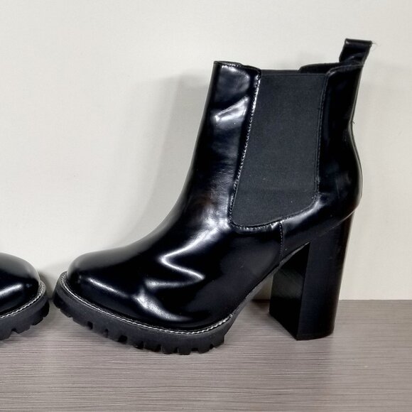 Jeffrey Campbell Cavalry Chelsea Boot, Black Leather, Women’s Size 9.5 M - Picture 9 of 12